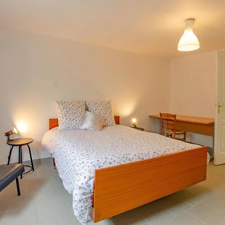 בית נופש Le De La Cea *